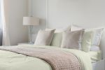 Luxuriously Soft 100% Viscose Derived from Bamboo 3-Piece sheet Set , Oeko-TEX Certified, Twin - Cr√®me