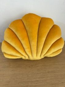 Simulation Shell Pillow Cushion Doll Nap Pillow (Option: Yellow-S)